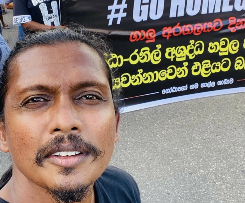 සමාජ මාධ්ය ක්රියාකාරී ඩිලාන් සේනානායකට තියුණු ආයුධ ප්රහාරයක්