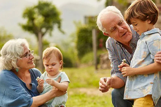 ලෝක ළමා හා වැඩිහිටි දිනය අදයි