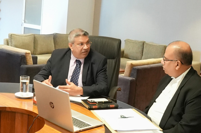 ස්වාධීන අභිචෝදක කාර්යාලයක් ස්ථාපිත කිරීමට විද්වත් කමිටුවක්