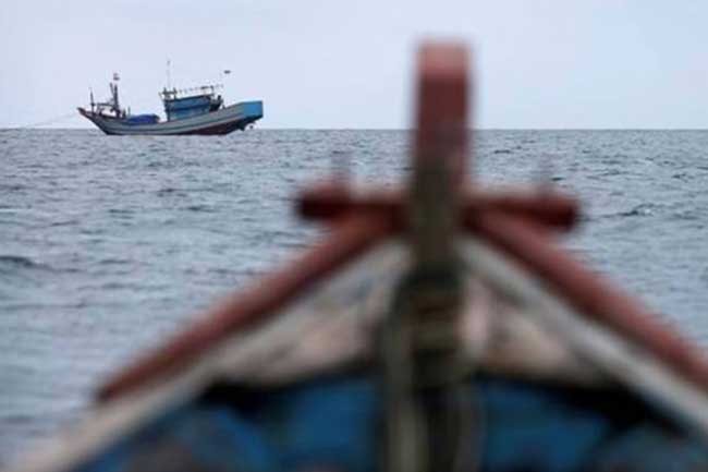 කල්පිටිය මුහුදු තීරයේදී මත්ද්රව්ය පිරවූ බෝට්ටුවක් හසුවෙයි