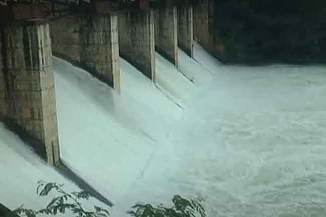 ප්රධාන ජලාශ රැසක් තවදුරටත් වාන් දමයි