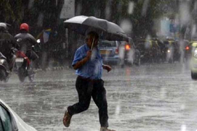 අද තරමක තද වැසි