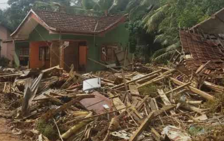 ආපදාවෙන් සම්පූර්ණයෙන් විනාශ වූ නිවාස ගණන 4,000 ඉක්මවයි