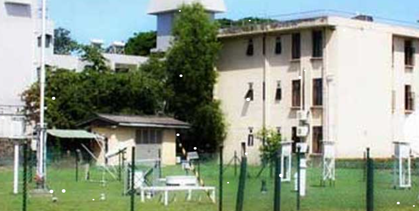 ඉදිරි පැය 24 ගැන අලුත්ම කාලගුණ අනාවැකිය