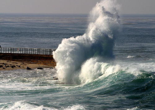 පීඩන අවපාතය පොතුවිල් සිට කිලෝමීටර් 250ක් දුරින් – මුහුද ඉතා රළුයි