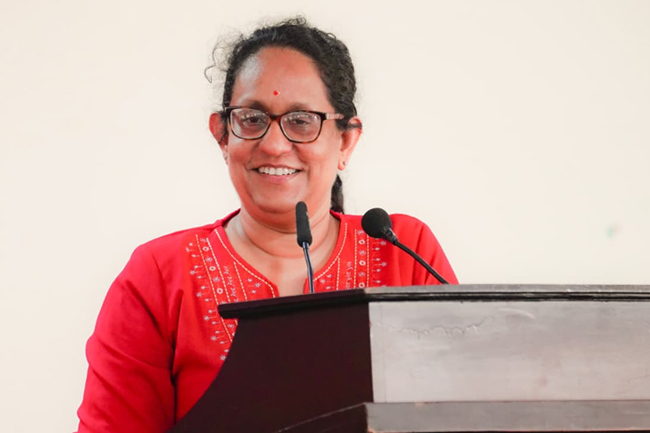 ඉදිරියට යන ගමන ආපස්සට ගන්න අපි ඉඩ දෙන්නේ නැහැ -අගමැති හරිනි