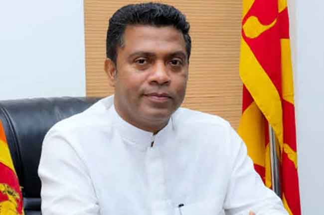 බංග්ලාදේශ නව රජයේ දිවුරුම් දීමේ උත්සවයට සෞඛ්ය ඇමති නලින්දත්