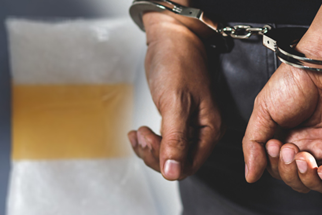 හෝමාගමදී අයිස් මත්ද්රව්ය සමග පුද්ගලයෙකු අත්අඩංගුවට