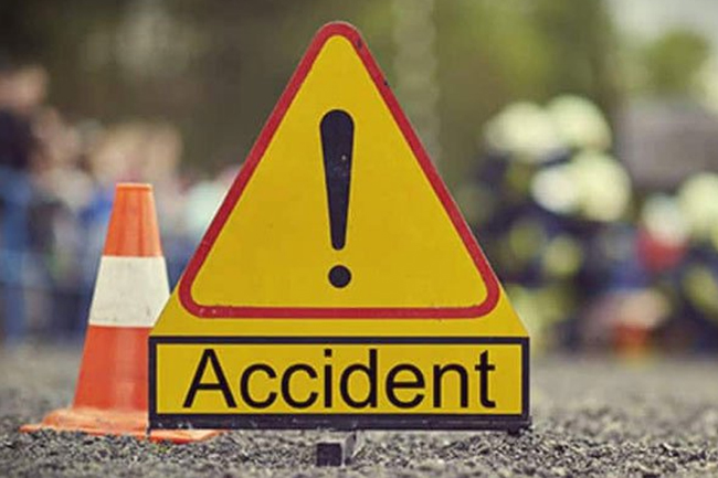 කොළඹ – මහනුවර මාර්ගයේ මාරක අනතුරක්