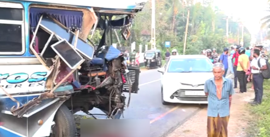 වාද්දූවේ බස් අනතුරින් තුවාල ලැබූ එක් රියදුරෙකු ජීවිතක්ෂයට