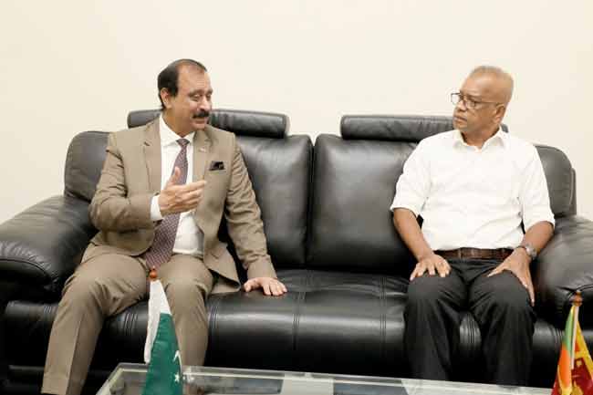 කොන්දේසි විරහිතව ශ්රී ලංකාවට සහාය දැක්වීමට සූදානම් – පාකිස්තානය