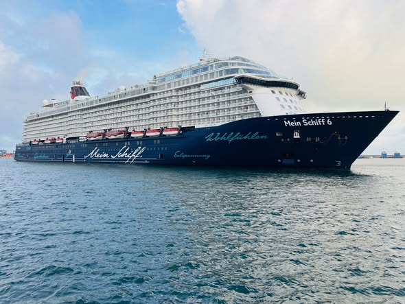 ලොව සුප්රකට Mein Schiff 6 සුඛෝපභෝගී නෞකාව ප්රථම වරට ලංකාවට